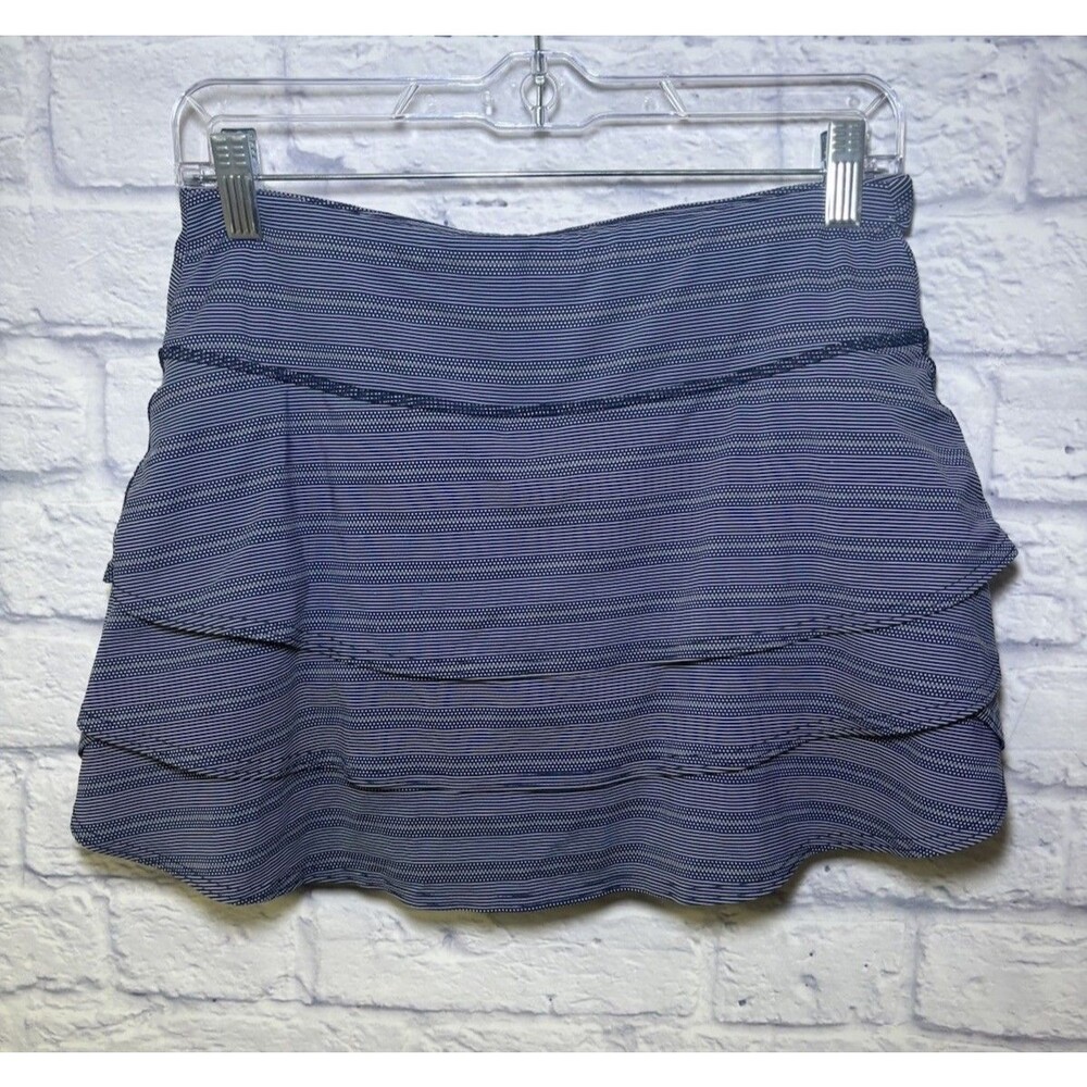 Athleta Swagger Tiered Skirt Tennis Skort Medium Blue Stretch Golf Pickleball